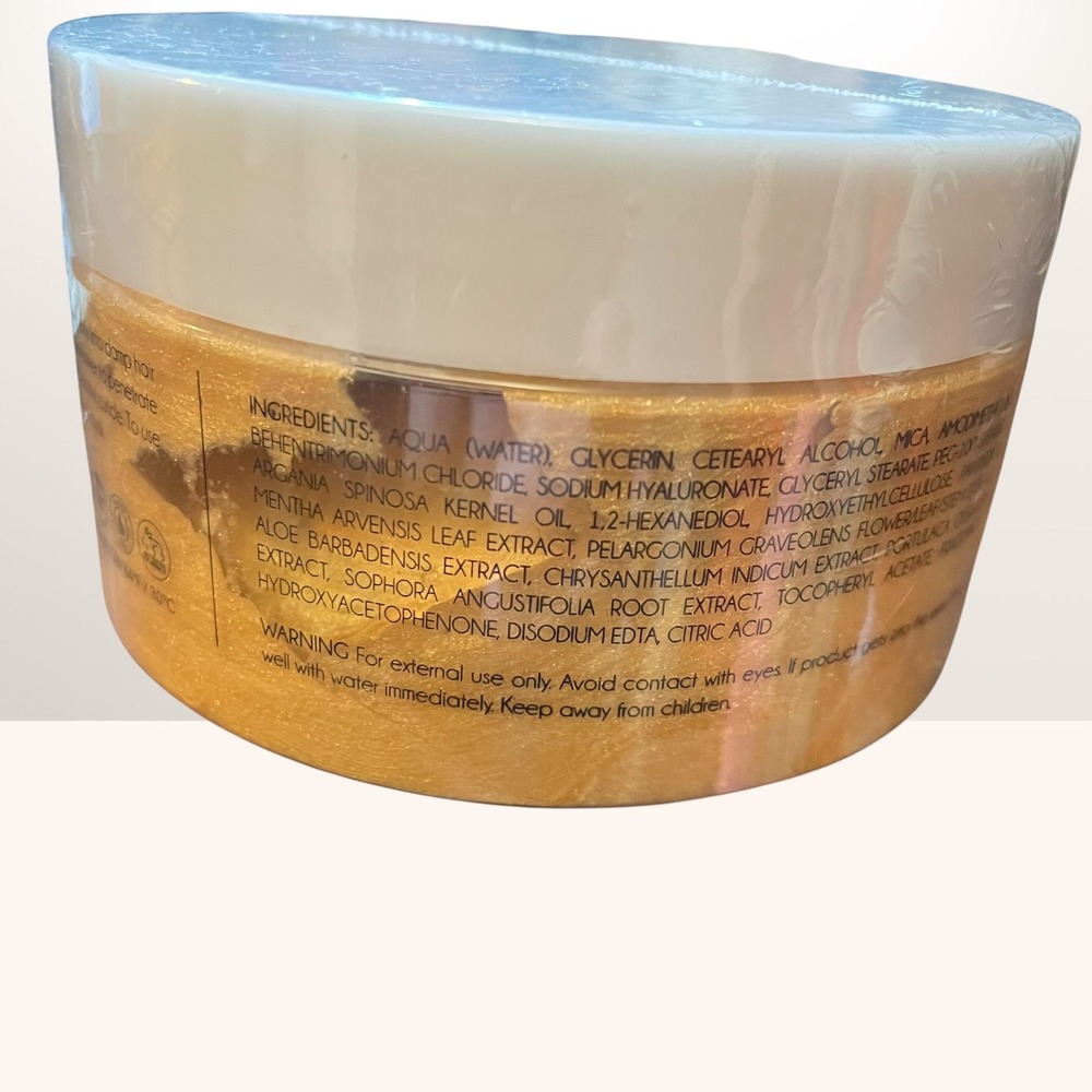 Le Chic Stardust Gold Hair Mask $200 Moisturizes Strengthens 200ml 6.7oz New - Picture 5 of 5